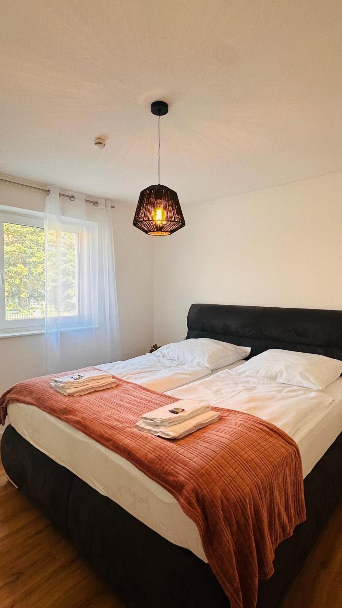 Amao-Pearl I Comfort Suite I 94Qm I Kingsize-Bett I Exklusiv Mit Balkon & Tiefgarage I Aufzug Офенбург Екстериор снимка