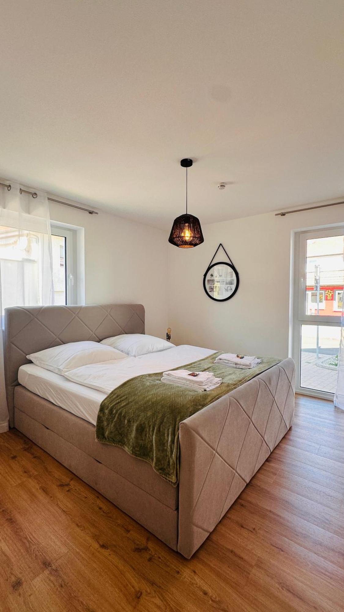 Amao-Pearl I Comfort Suite I 94Qm I Kingsize-Bett I Exklusiv Mit Balkon & Tiefgarage I Aufzug Офенбург Екстериор снимка